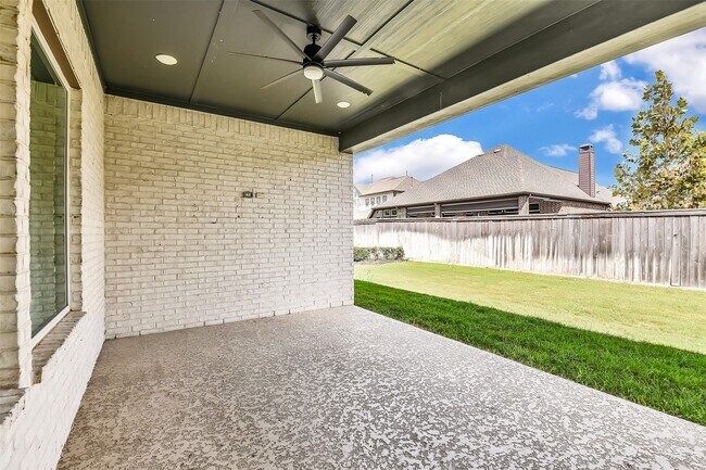 Building Photo - 15226 Sandstone Outcrop Dr