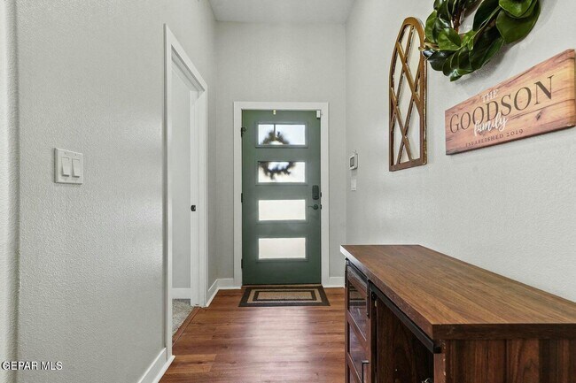 Building Photo - 13640 Matfen Ave