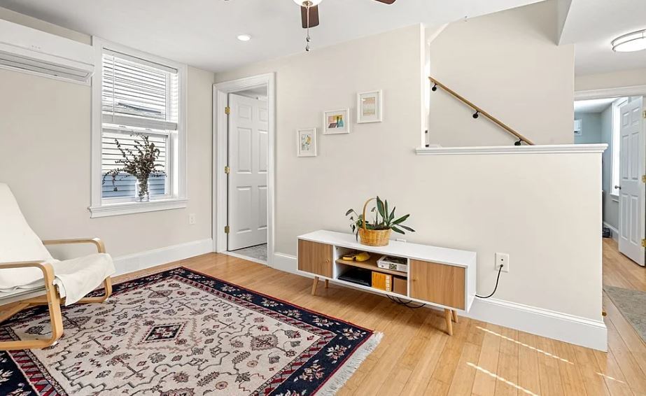 Building Photo - 20 Planters St