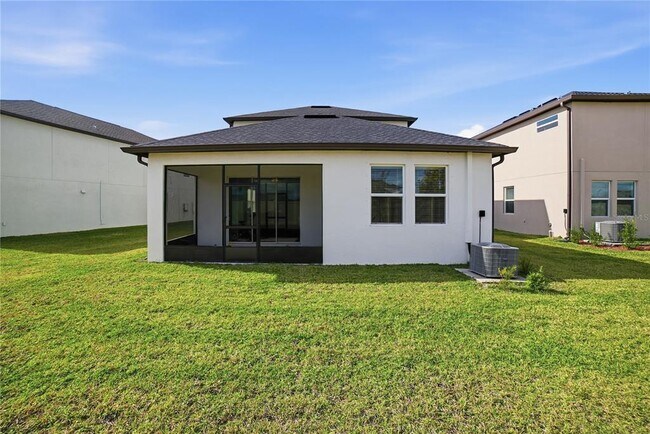 Building Photo - 11534 72nd Pl E