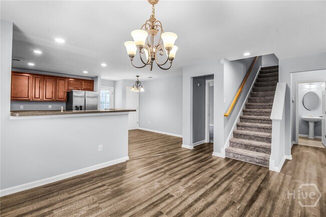Building Photo - 307 Grasslands Dr