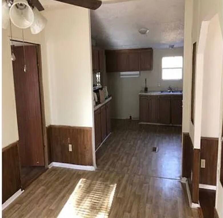Building Photo - 1124 Tucker Town Rd