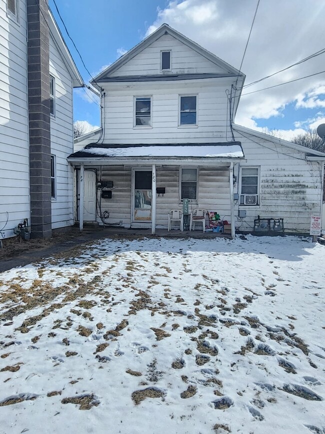 Building Photo - 778 W Main St