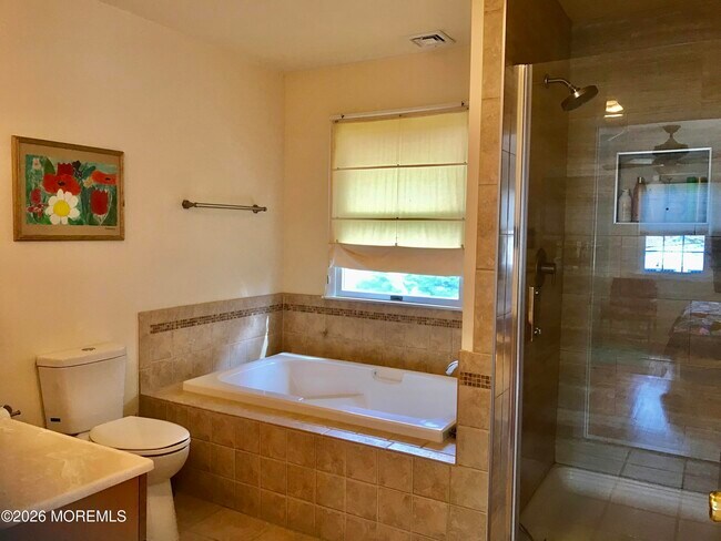 Building Photo - 145 Kemp Ave