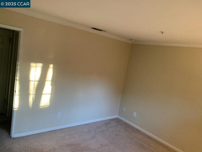 Building Photo - 460 Bollinger Canyon Ln