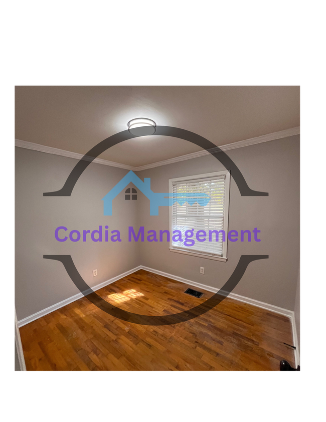 Building Photo - ALL ELECTRIC 3 BR 1.5 Bath Home in College...