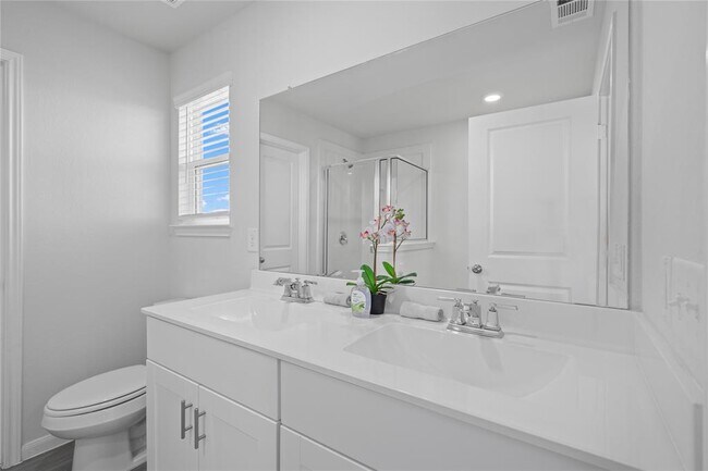 Building Photo - 16314 Dutton Clover Dr