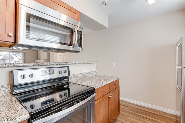 Building Photo - 2750 S Durango Dr