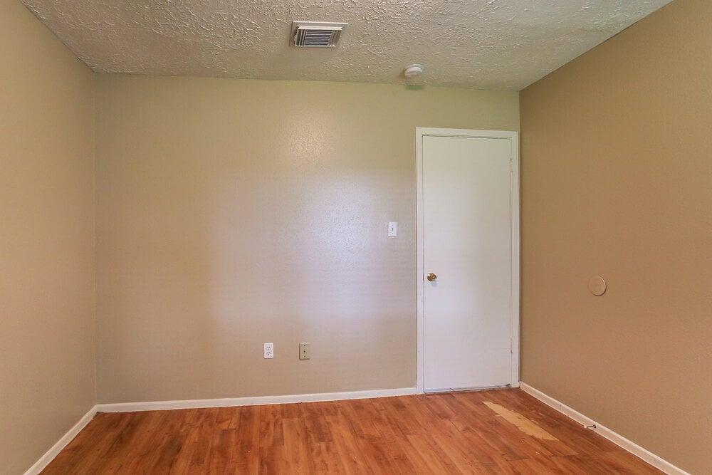 Building Photo - 5327 Enchanted Timbers Dr