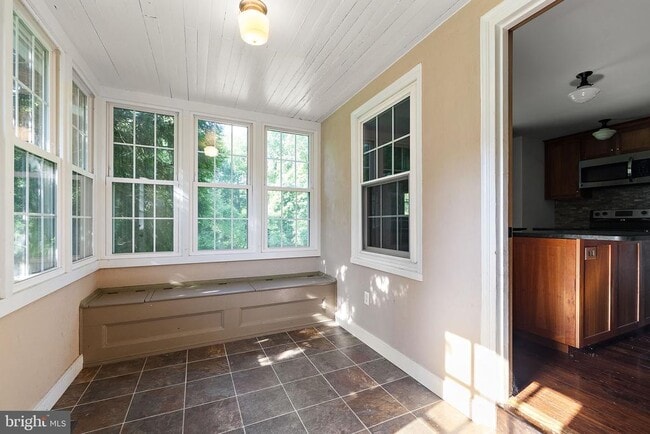 Building Photo - 3308 Silverside Rd