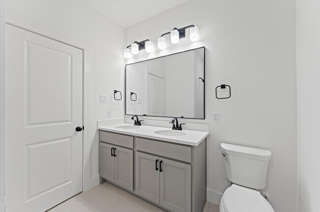 Building Photo - 8218 Sherman Pk Trl