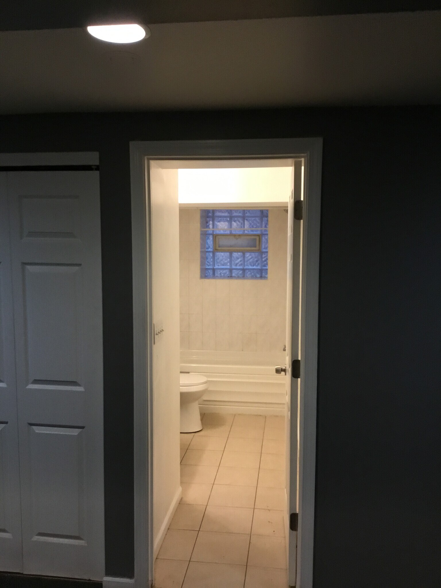 Bathroom - 7516 S Paxton Ave