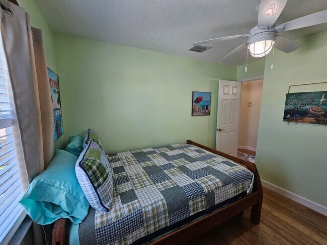 Building Photo - 339 Virginia St