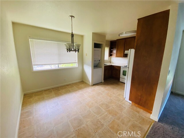 Building Photo - 19790 Oak Flat Rd