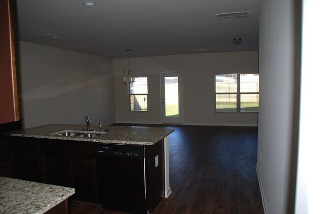 Building Photo - 1157 Fawn Forest Rd