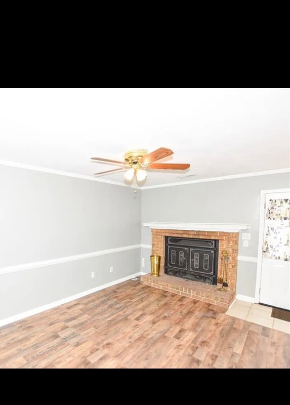 Building Photo - 5661 Campus Dr