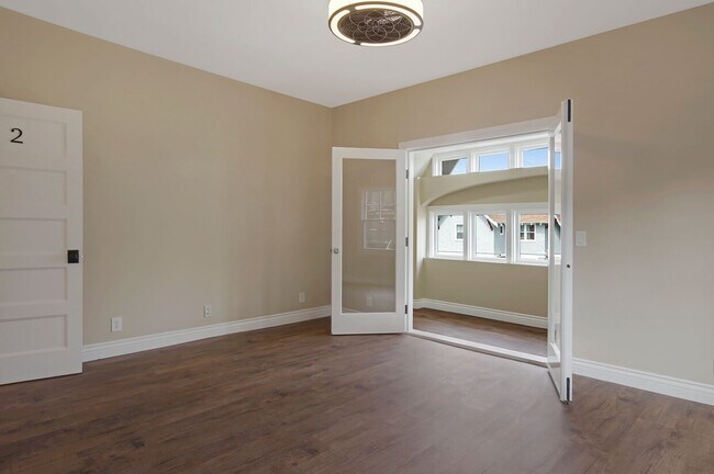 Building Photo - 1238 S Bonnie Brae St