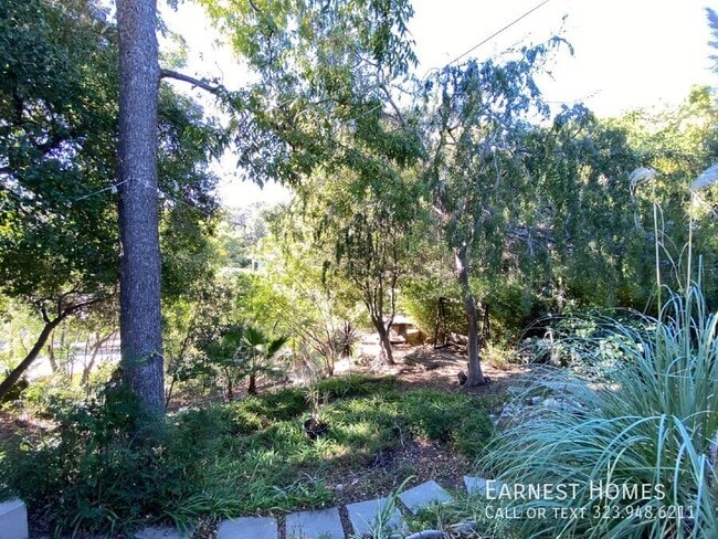 Building Photo - 12400 Rochedale Ln