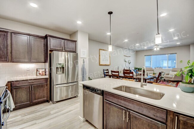 Building Photo - 3 bed, 3 bath in Fort Collins