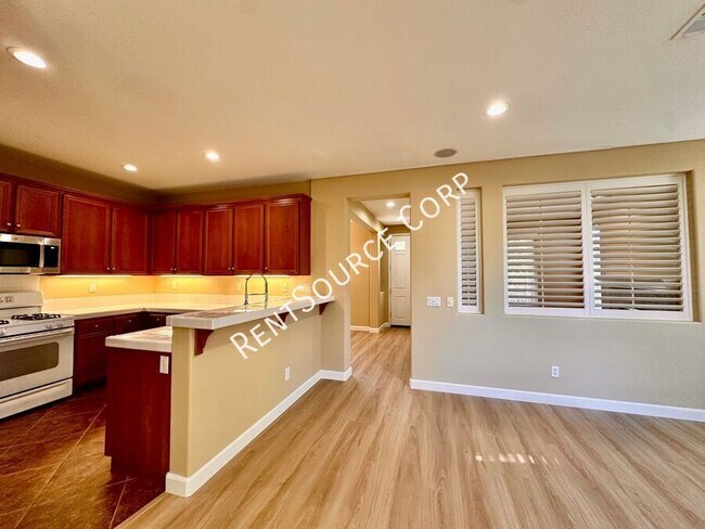 Building Photo - 24162 Willowbrooke Ct