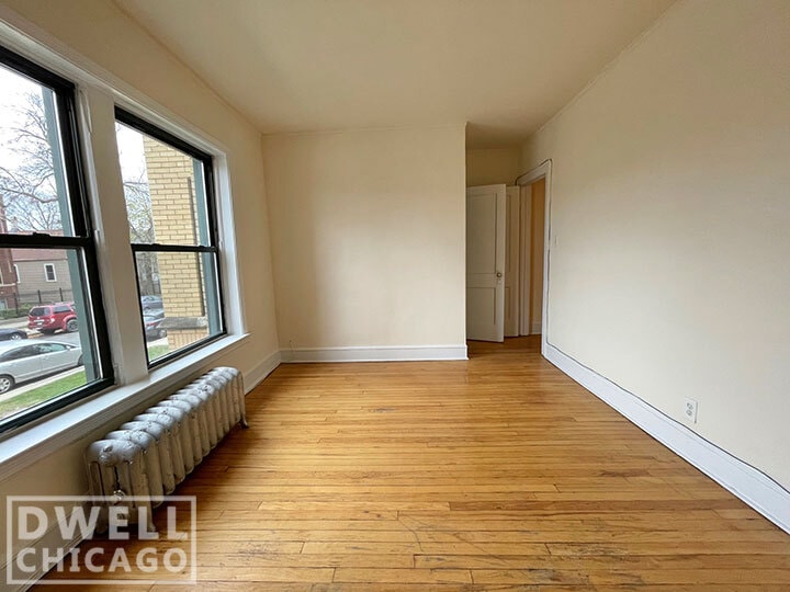 Building Photo - 2342 N Spaulding Ave