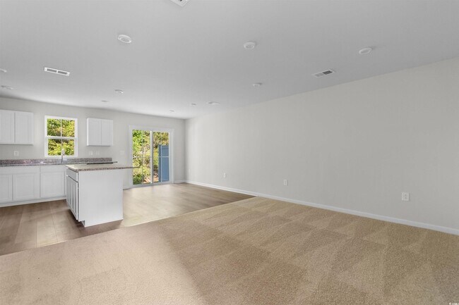 Building Photo - 162 Villa Grande St