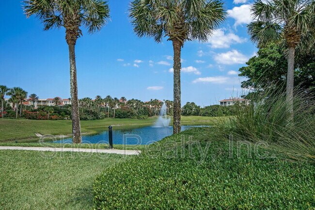 Building Photo - 425 N Ocean Grande Dr