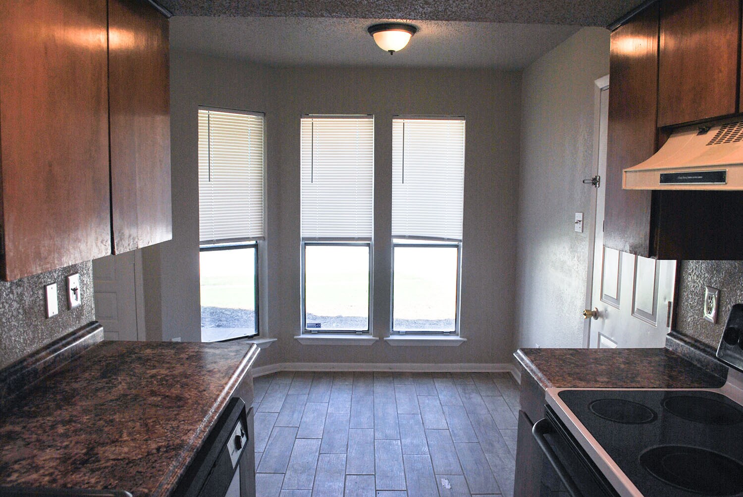 Building Photo - 3502 Chisholm Trail
