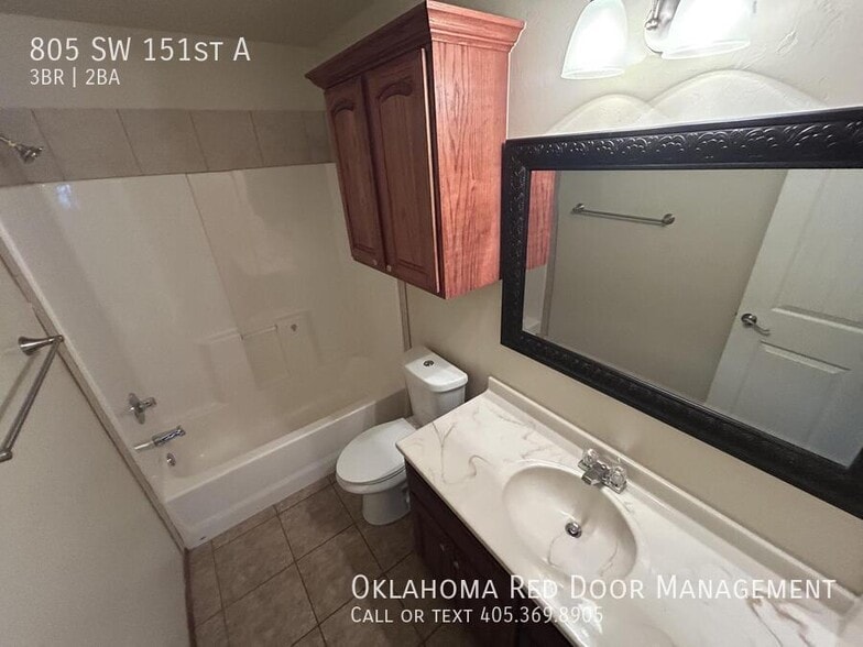 Building Photo - 805 SW 151st St