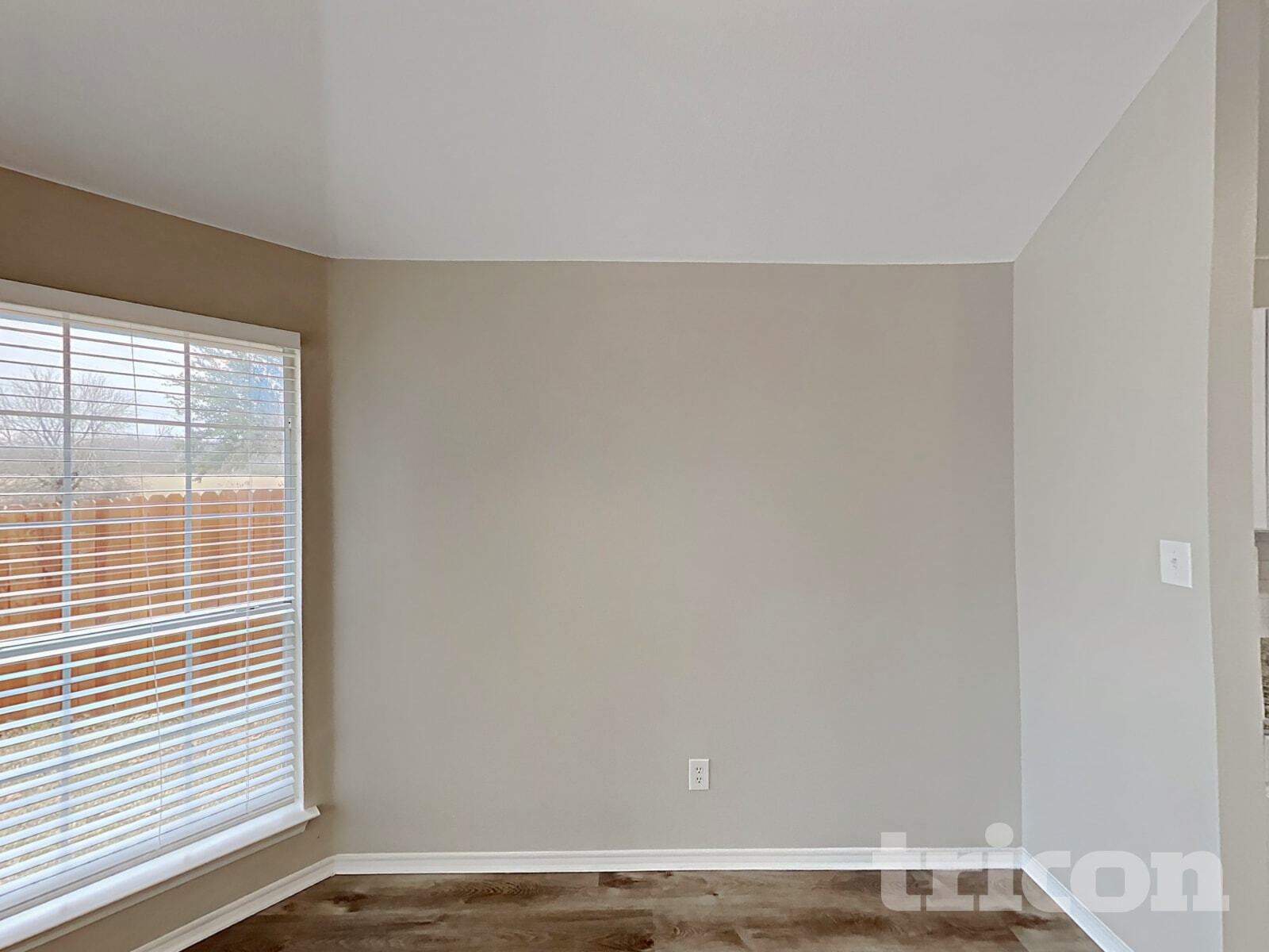 Building Photo - 1013 Kingsley Dr