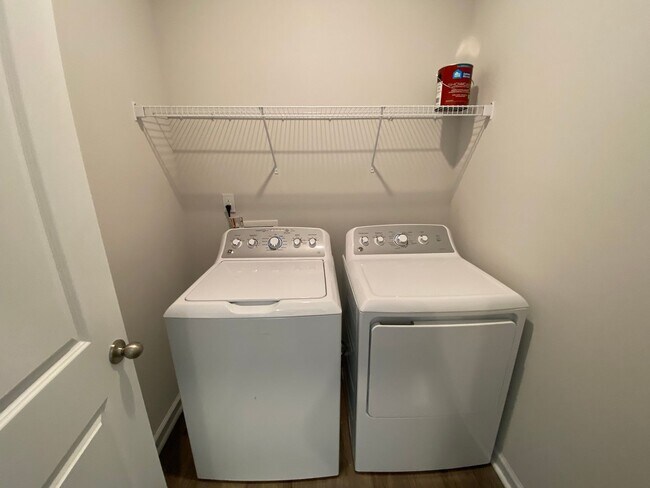 Building Photo - Brand new construction home in the desirable Brunswick Forest subdivision