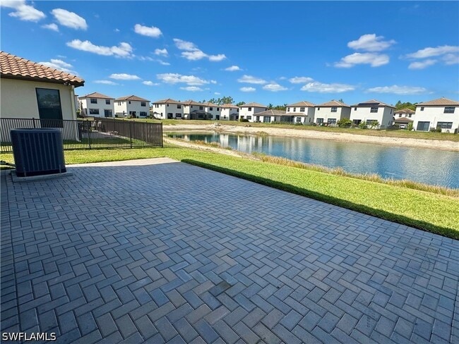 Building Photo - 8984 Madrid Cir