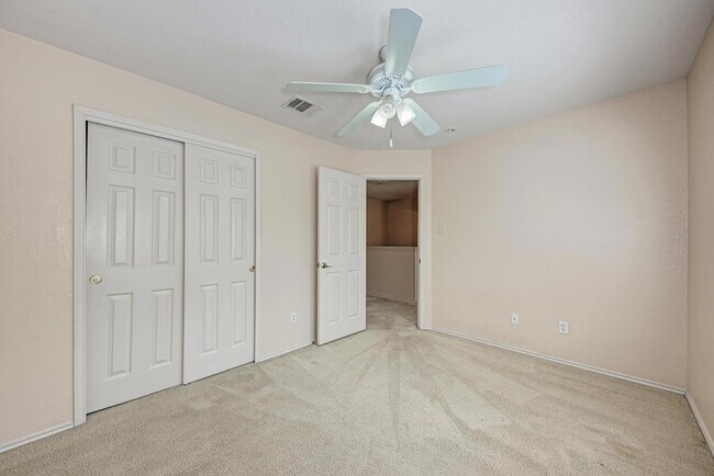 Building Photo - 1508 Big Bend Dr