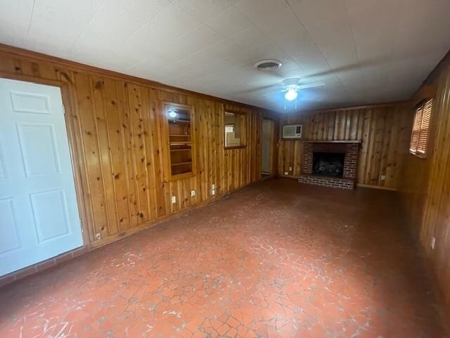 Building Photo - 4584 E Dearing Rd