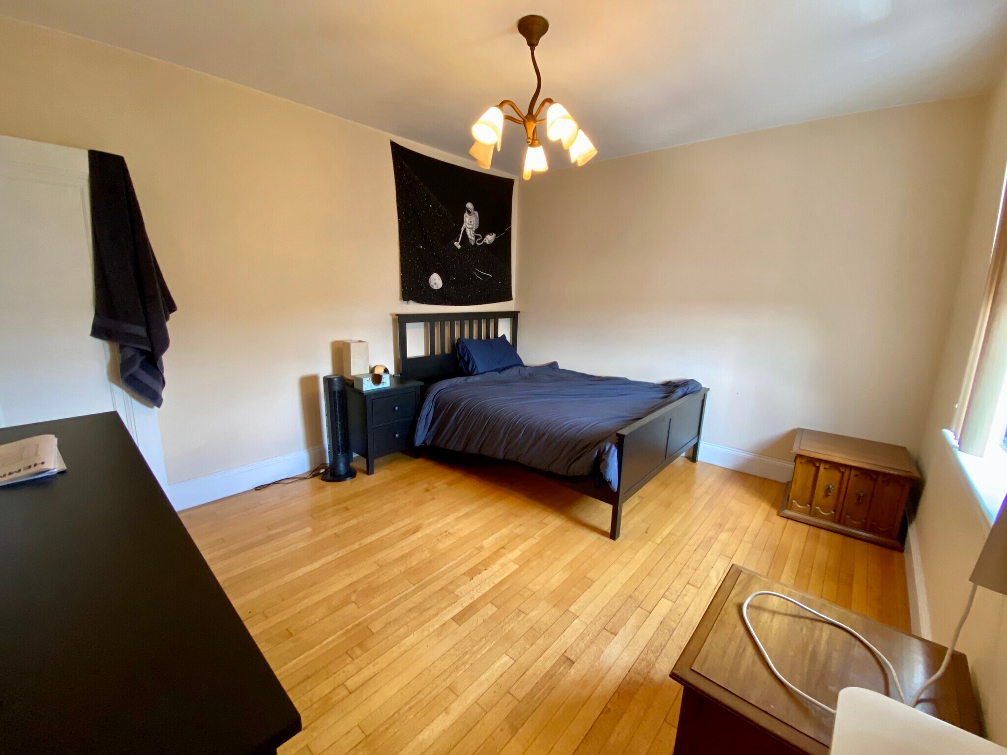 Building Photo - 137 Englewood Ave