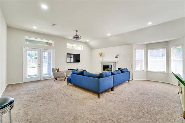 Building Photo - 6707 Classen Trail
