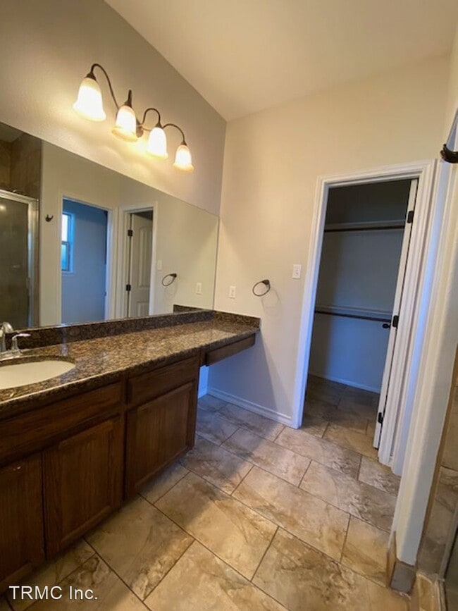 Building Photo - 3 br, 2 bath House - 2561 DATE PALM DR.