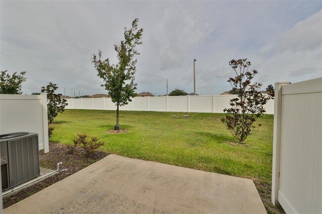 Building Photo - 7029 Woodchase Glen Dr