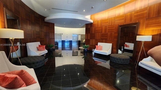 Building Photo - 3000 Coral Wy