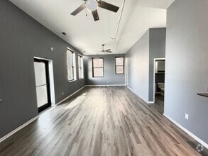 Building Photo - Limited time special! Stylish finishes in ...