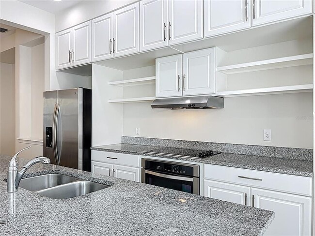 Building Photo - 561 Scotia Pl