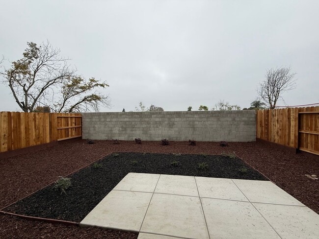 Building Photo - Brand new two story in Turlock!