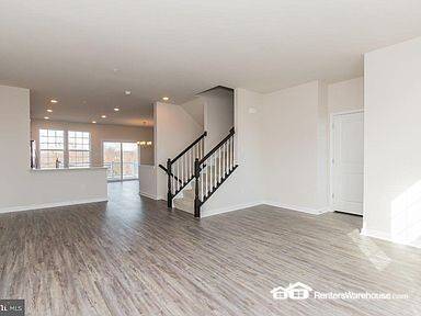 Building Photo - 1013 Tuscany Ln