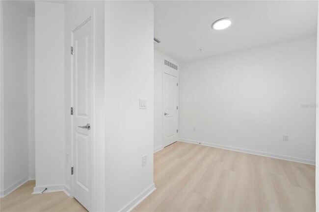 Building Photo - 5587 Millennia Park Dr
