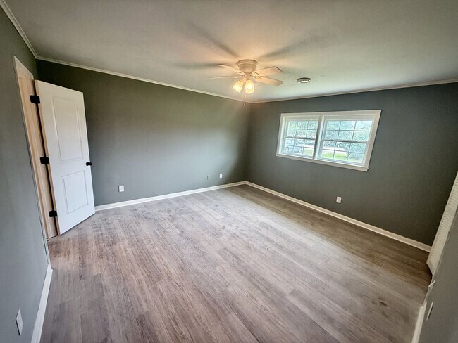 Building Photo - 5114 Old Canton Rd