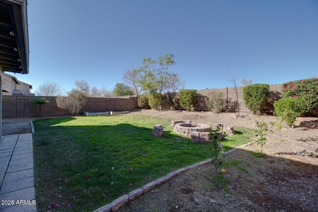 Building Photo - 2092 E 36th Ave