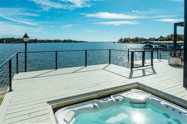 Primary Photo - 156 Marina Dr