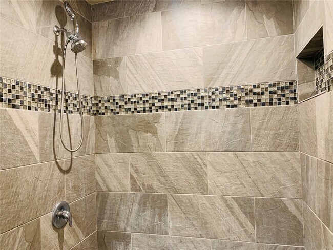 Building Photo - 15438 Rancho Joya Wy