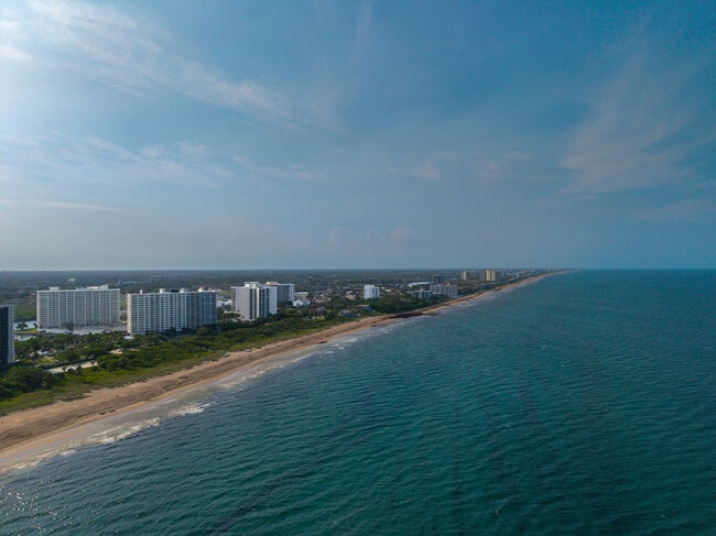 Building Photo - 4201 N Ocean Blvd