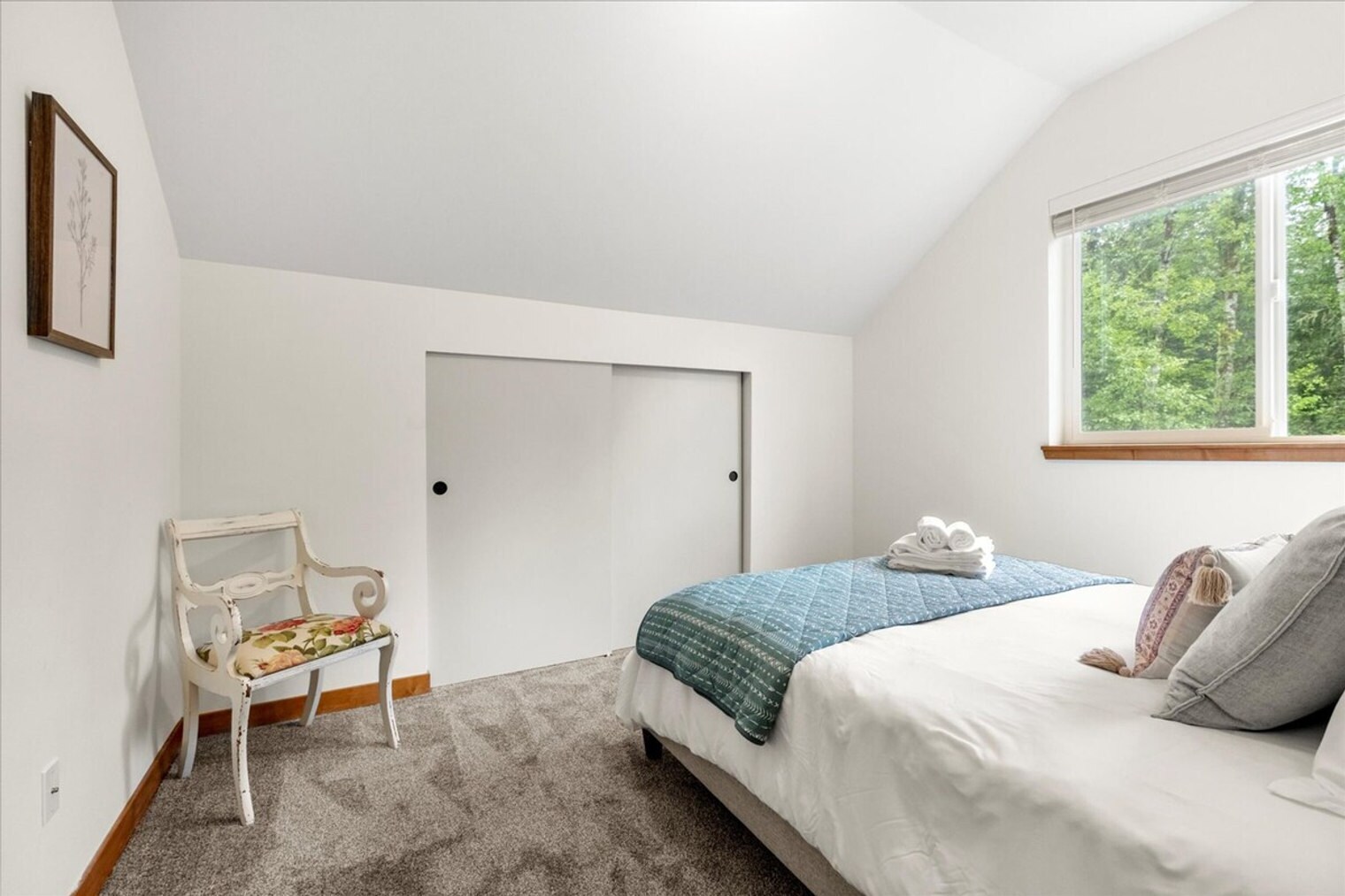 Building Photo - 308 Paradise Dr